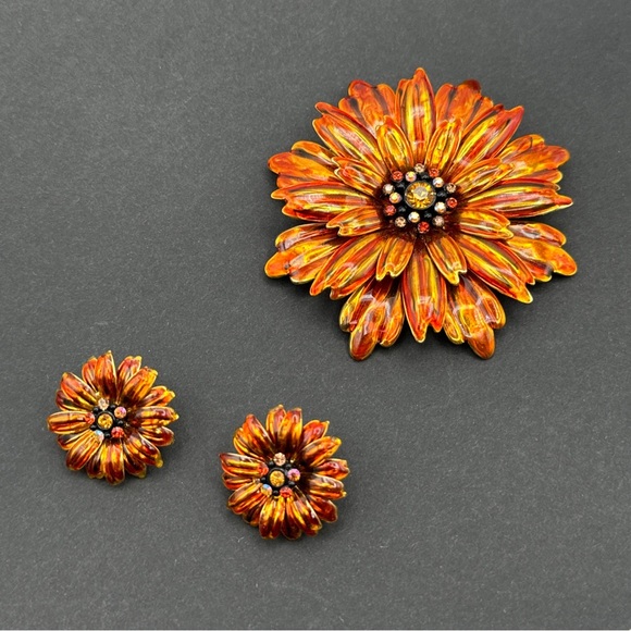 Gorgeous JOAN RIVERS Signed Large 3" Amber Brown Gold Enamel & Rhinestone - Picture 1 of 6